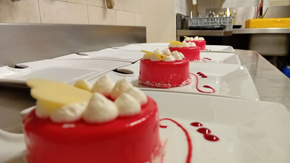 dressage dessert rouge